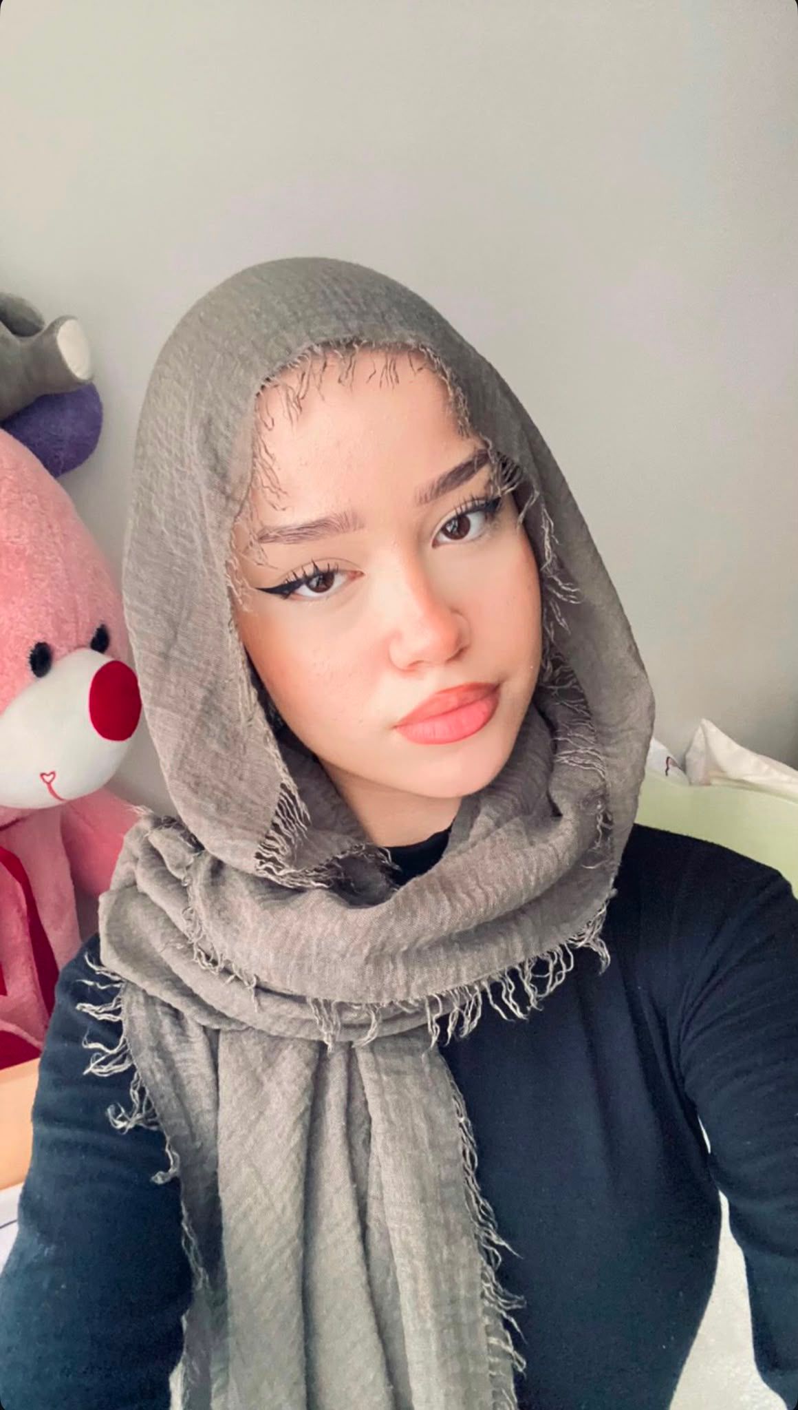 Çıplaklı Zeki Kadın Escort Lale