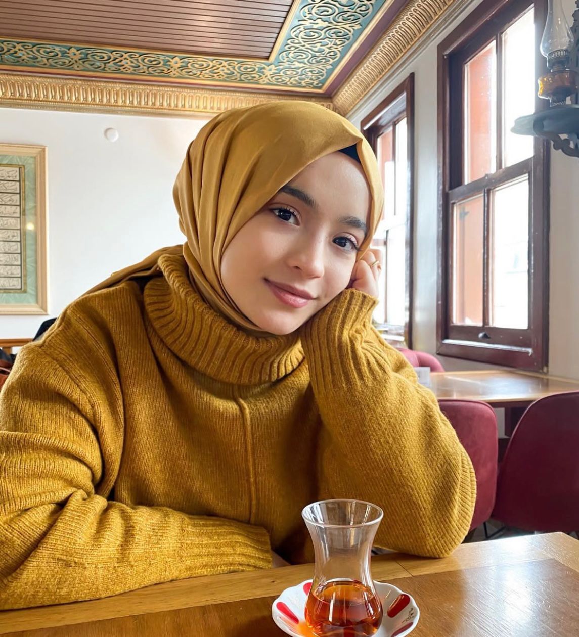 Hızırkahya Büyüleyici Bir Kadın Escort Bayan Elifnur